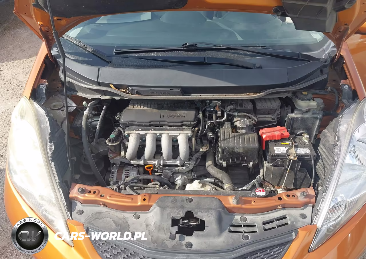 2009 Honda Fit Sport VIN:JHMGE874X9S074307 - 10
