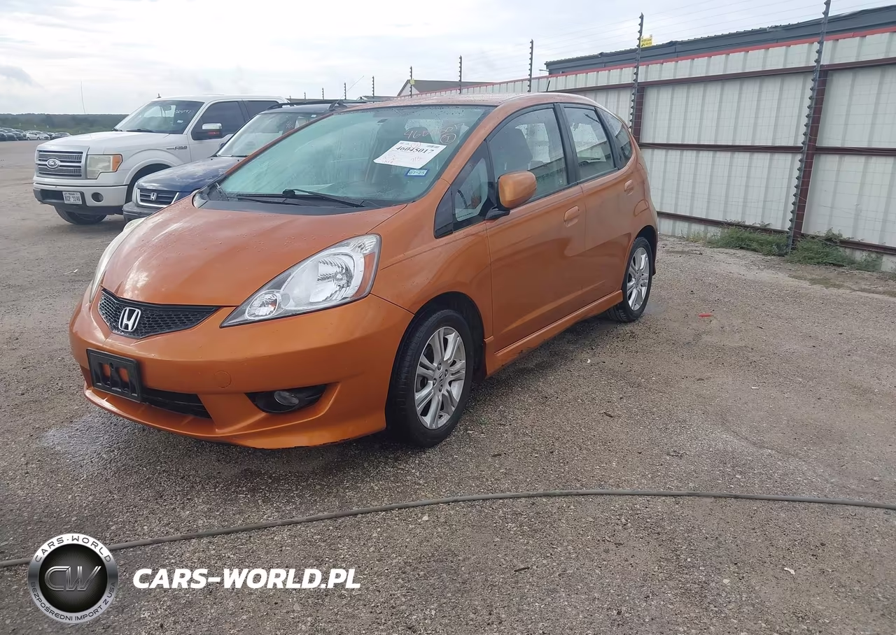 2009 Honda Fit Sport VIN:JHMGE874X9S074307 - 2