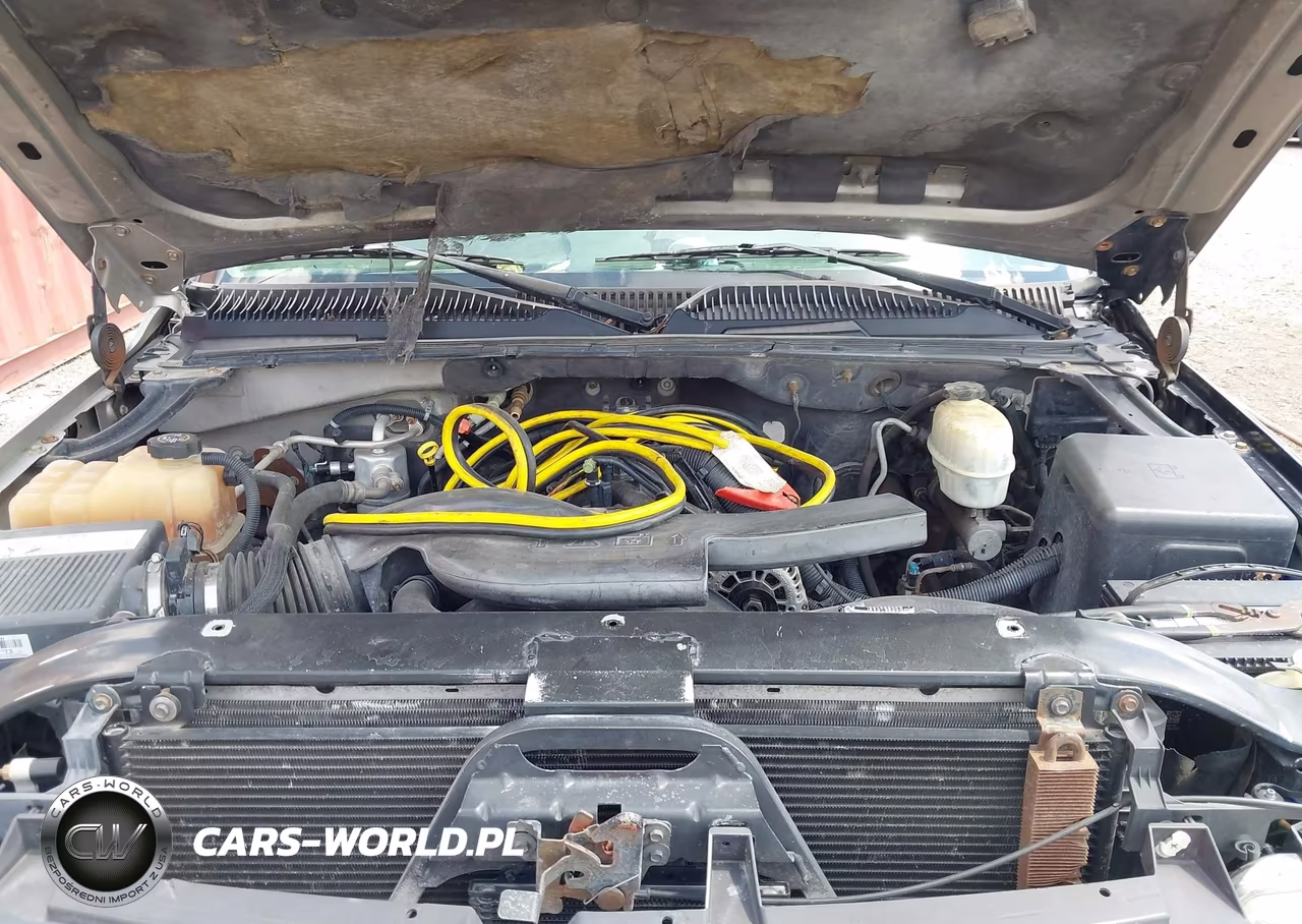 2004 Chevrolet Tahoe Ls VIN:1GNEK13V04R144962 - 10