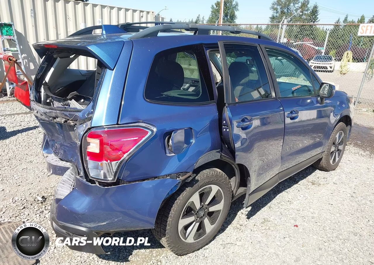 2017 Subaru Forester 2.5I Premium VIN:JF2SJAGC3HH587210 - 4