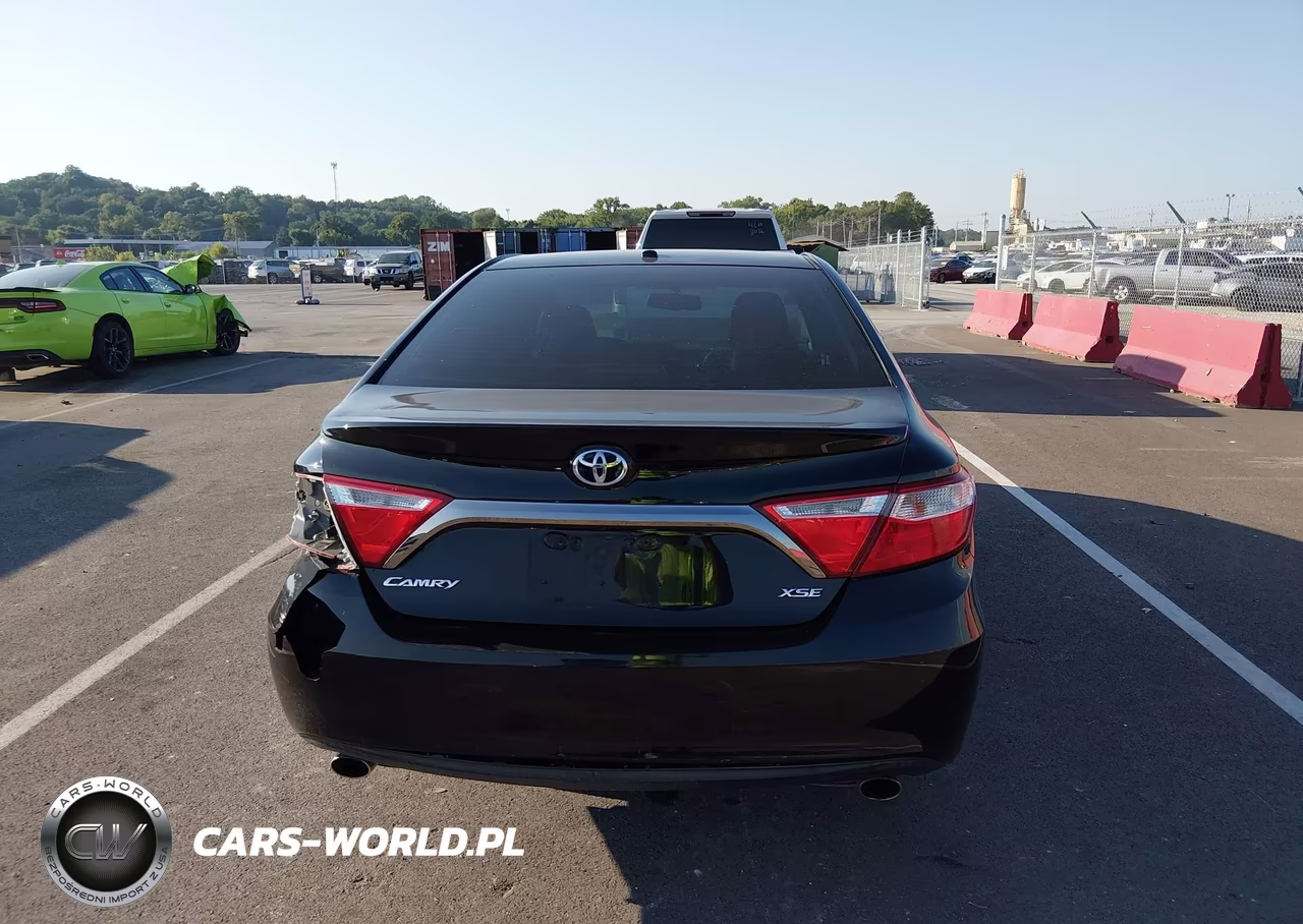 2015 Toyota Camry Xse V6 VIN:4T1BK1FK5FU028309 - 16