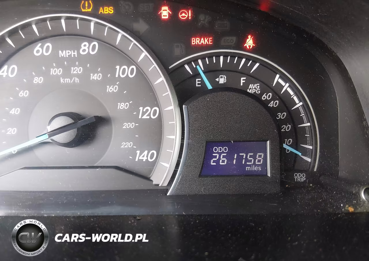 2014 Toyota Camry Le VIN:4T1BF1FKXEU343173 - 15