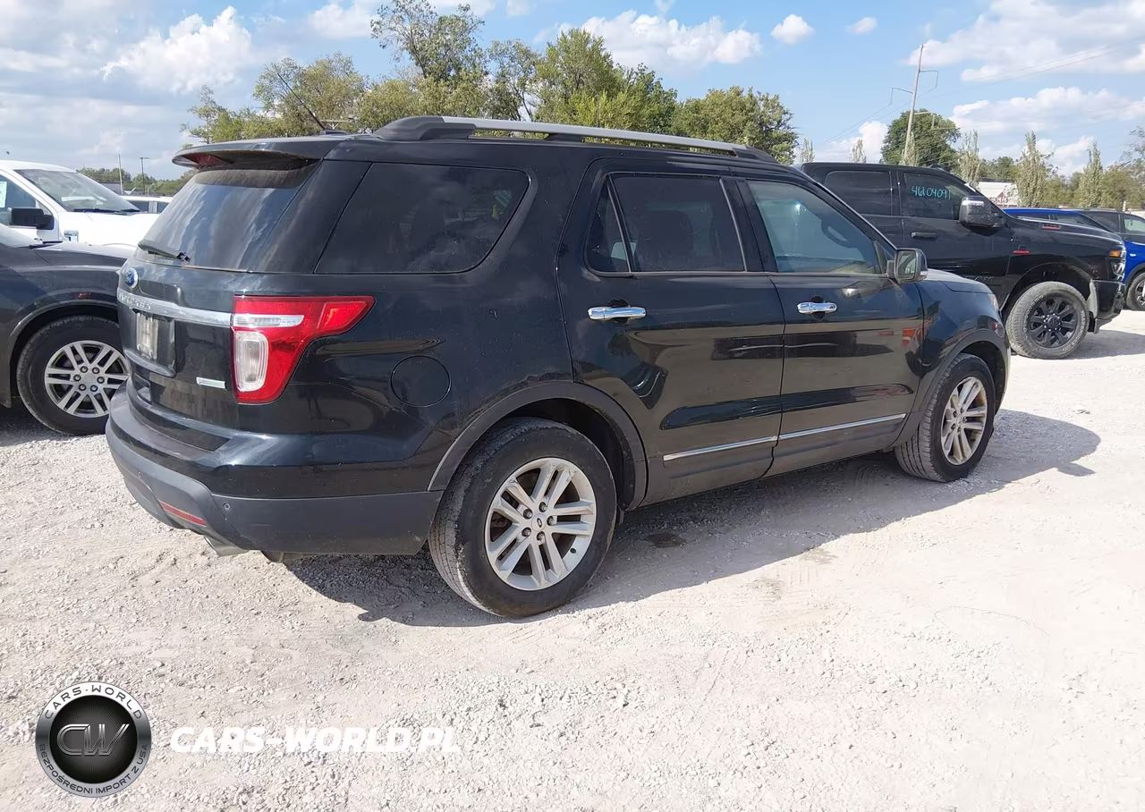 2015 Ford Explorer Xlt VIN:1FM5K7D9XFGA26165 - 4