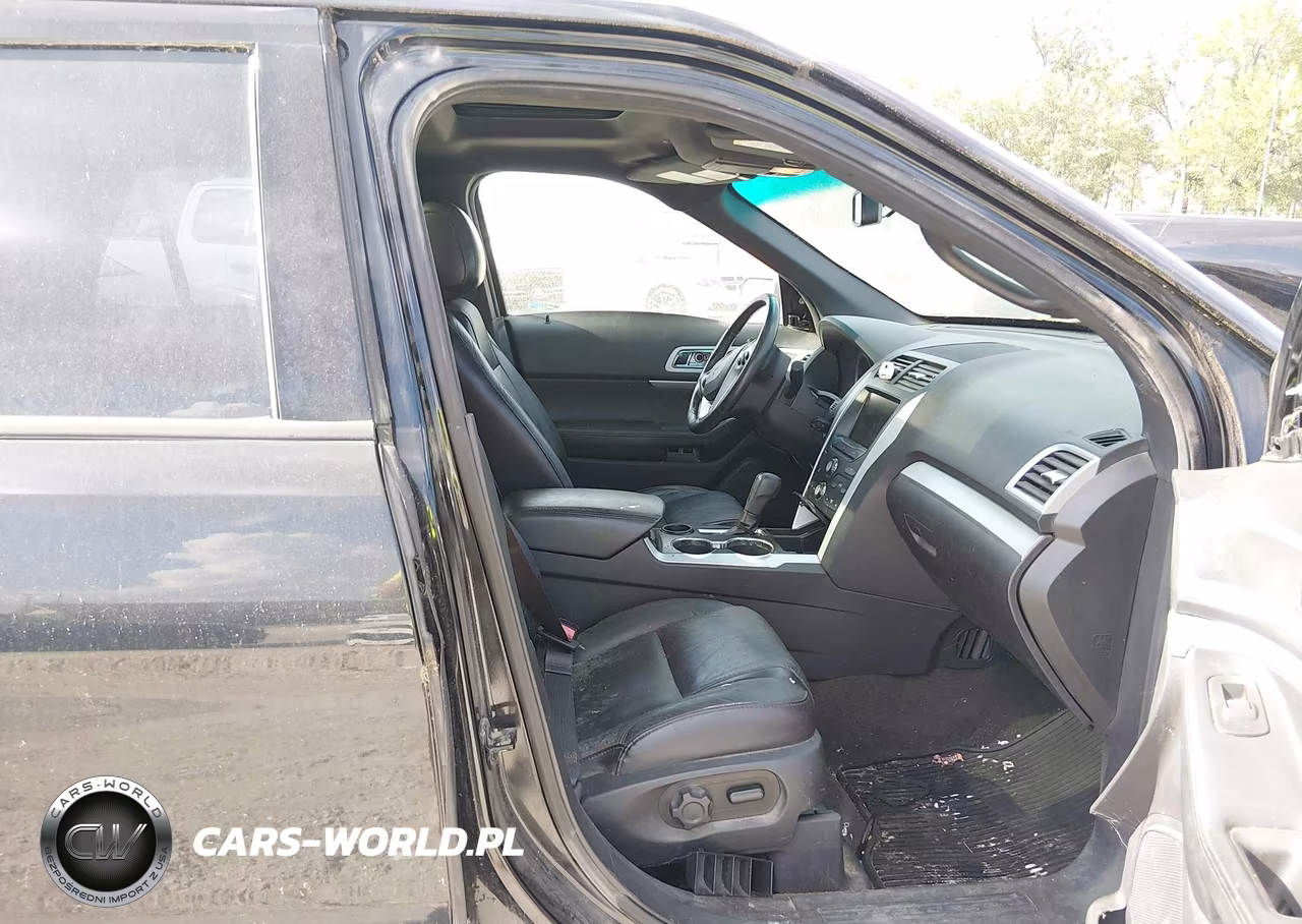 2015 Ford Explorer Xlt VIN:1FM5K7D9XFGA26165 - 5