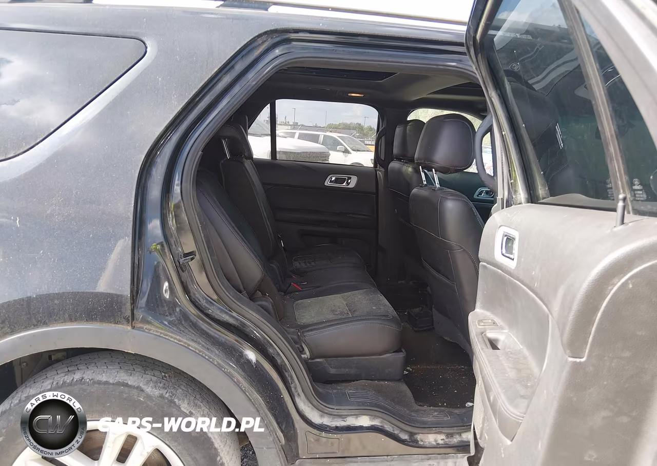 2015 Ford Explorer Xlt VIN:1FM5K7D9XFGA26165 - 8