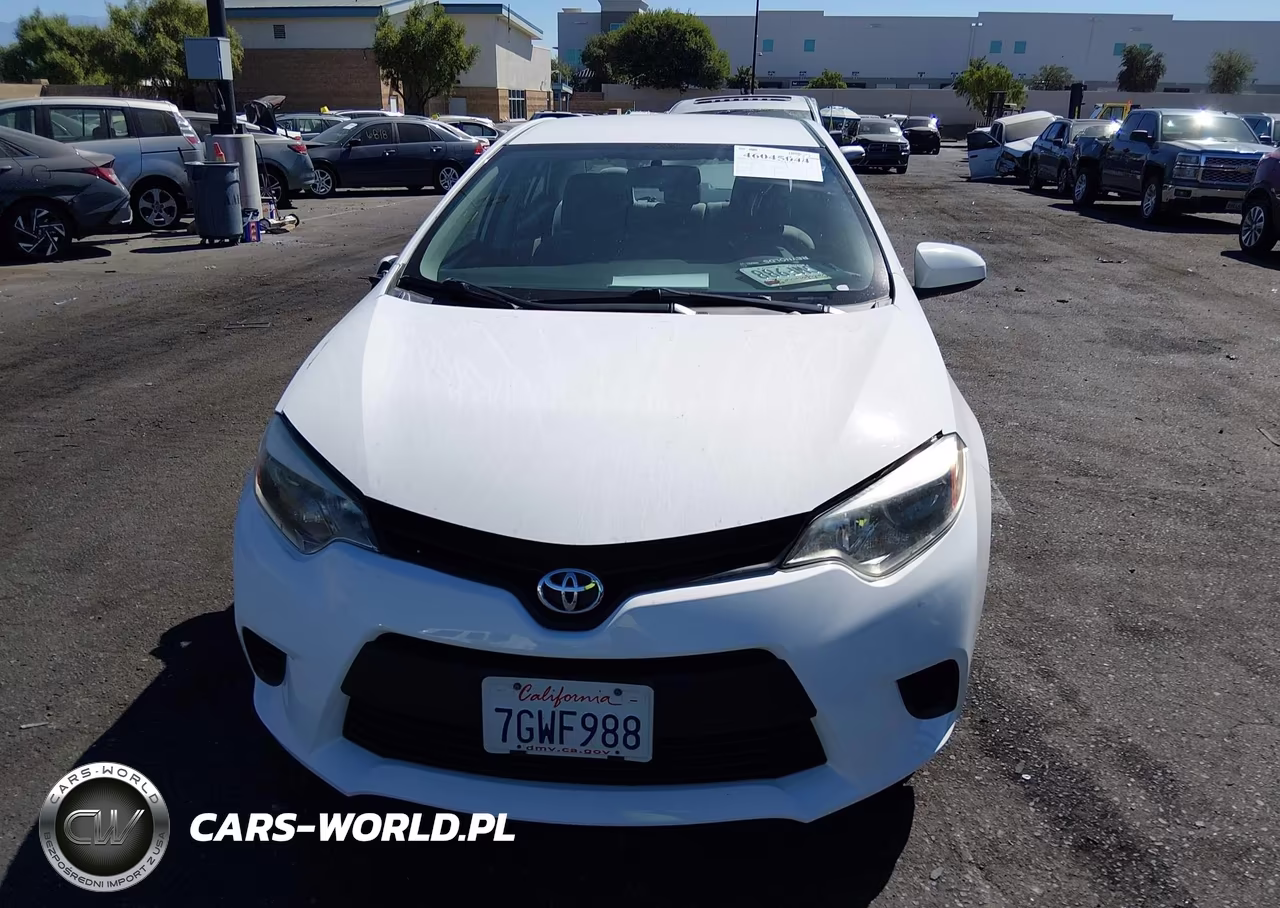2014 Toyota Corolla Le VIN:5YFBURHE9EP174986 - 12