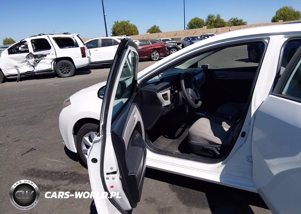 2014 Toyota Corolla Le VIN:5YFBURHE9EP174986 - 5