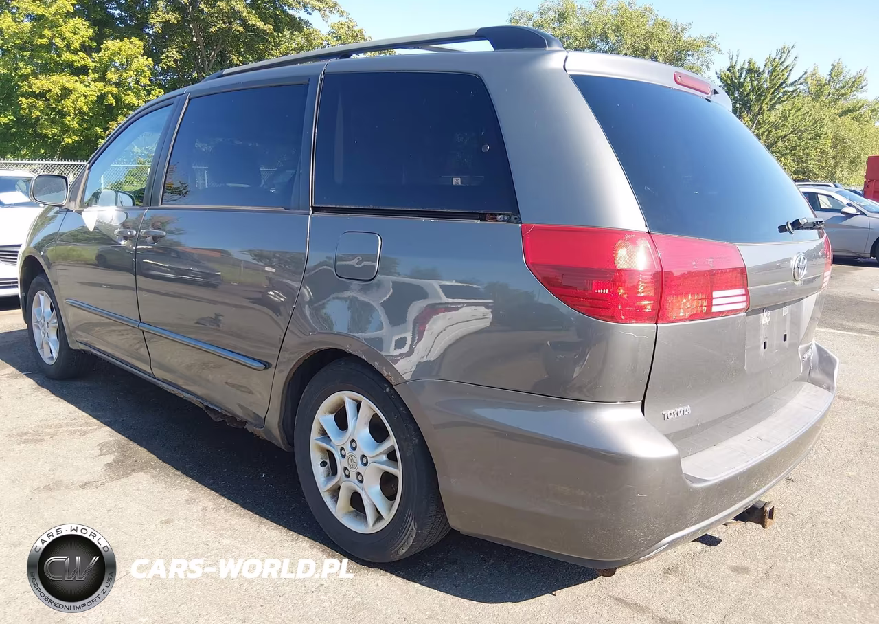2005 Toyota Sienna Xle VIN:5TDBA22C35S052638 - 3