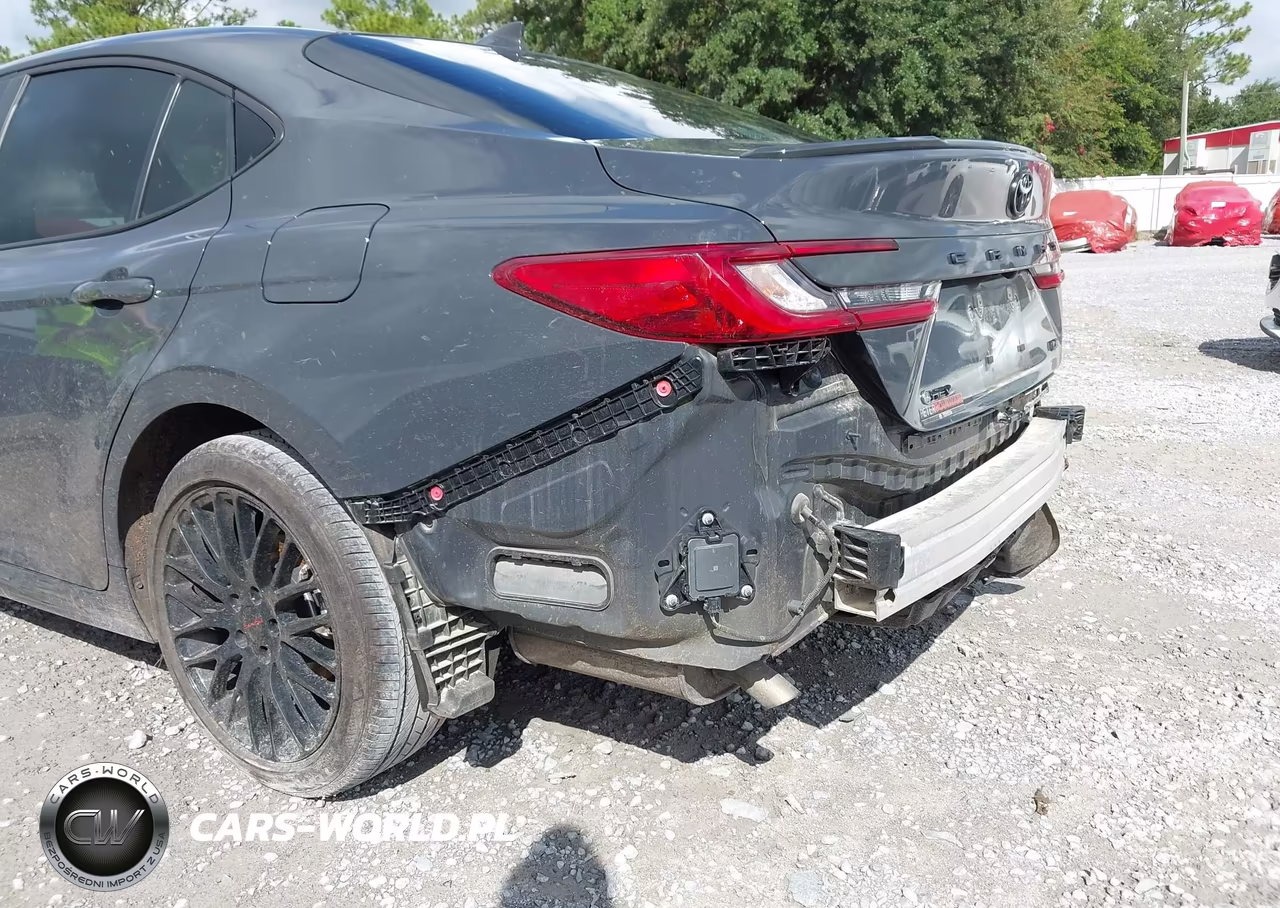 2025 Toyota Camry Le VIN:4T1DAACK4SU179782 - 6