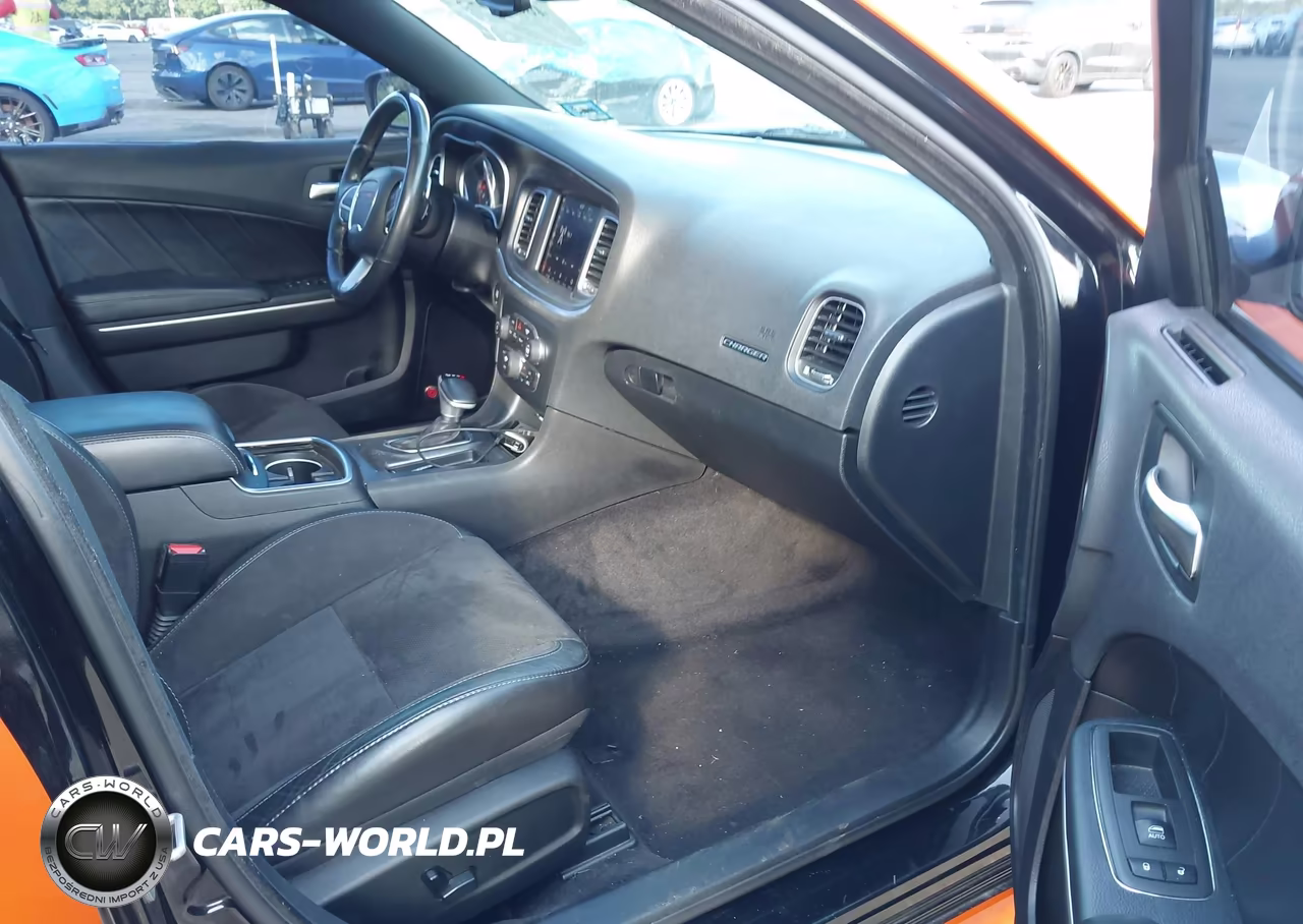 2018 Dodge Charger R-T Scat Pack Rwd VIN:2C3CDXGJ7JH314951 - 5