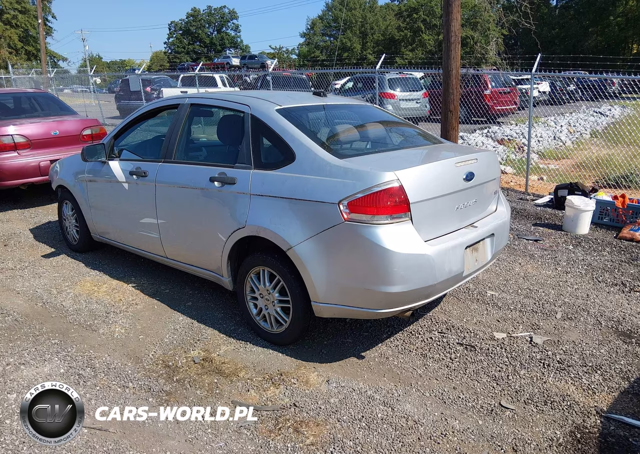 2011 Ford Focus Se VIN:1FAHP3FN2BW152984 - 3