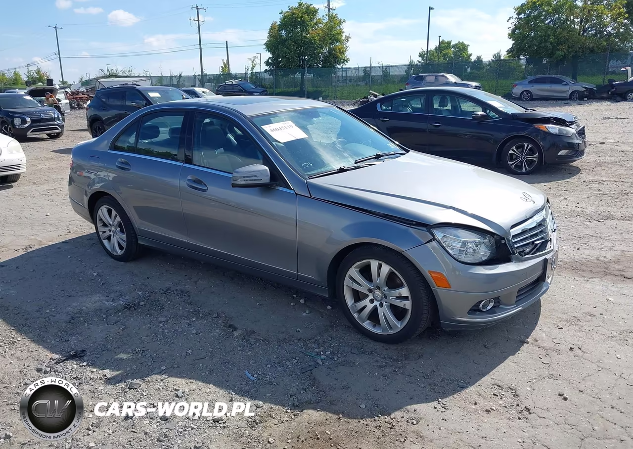 2011 Mercedes-Benz C 300 Luxury 4Matic