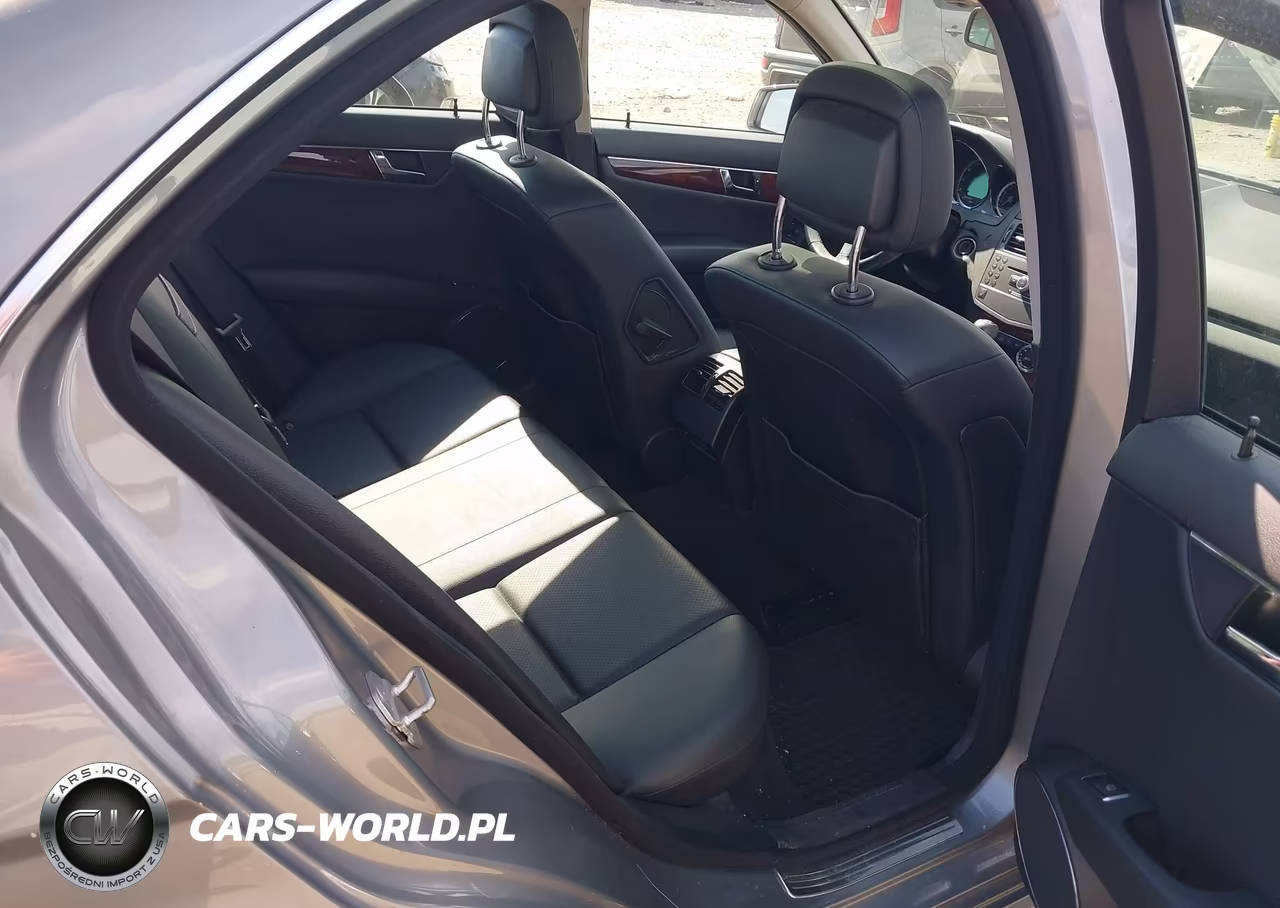 2011 Mercedes-Benz C 300 Luxury 4Matic VIN:WDDGF8BB2BR168995 - 8