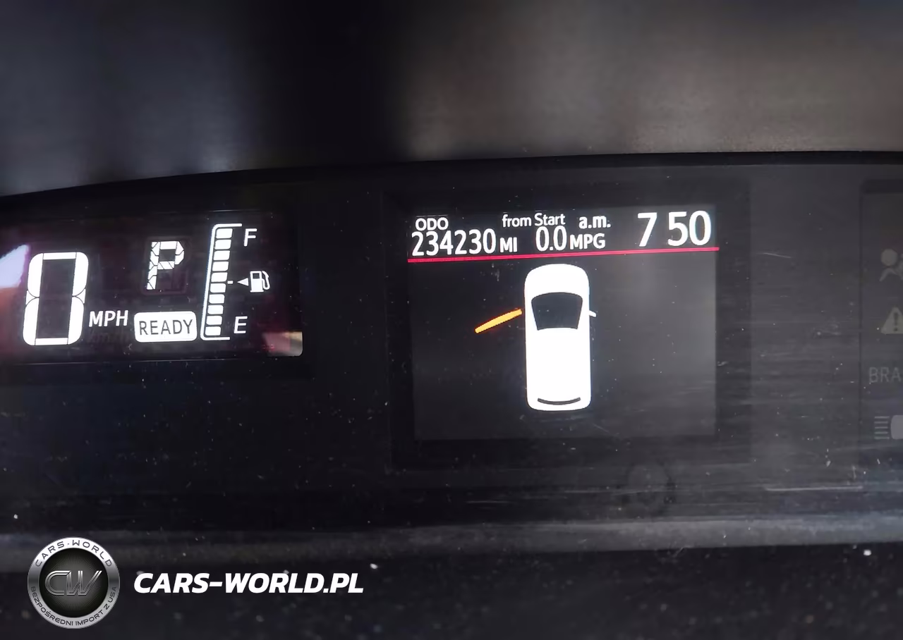2015 Toyota Prius C Three VIN:JTDKDTB36F1100399 - 7