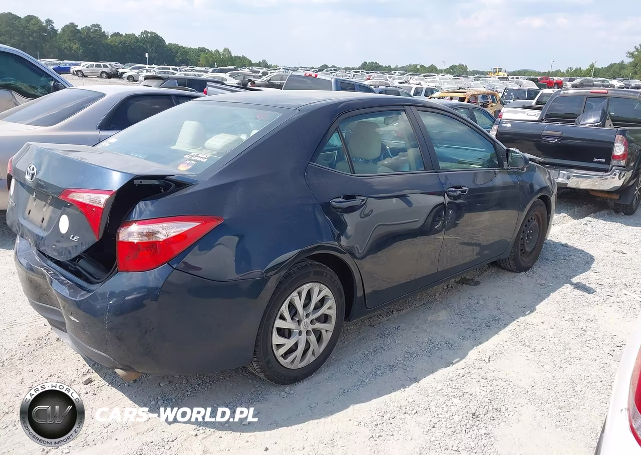 2019 Toyota Corolla Le VIN:2T1BURHE2KC217091 - 4