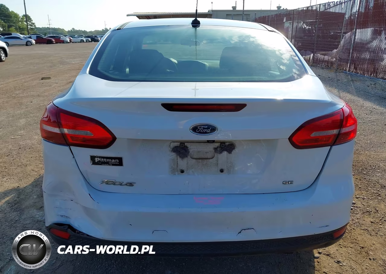 2017 Ford Focus Se VIN:1FADP3F22HL331153 - 16