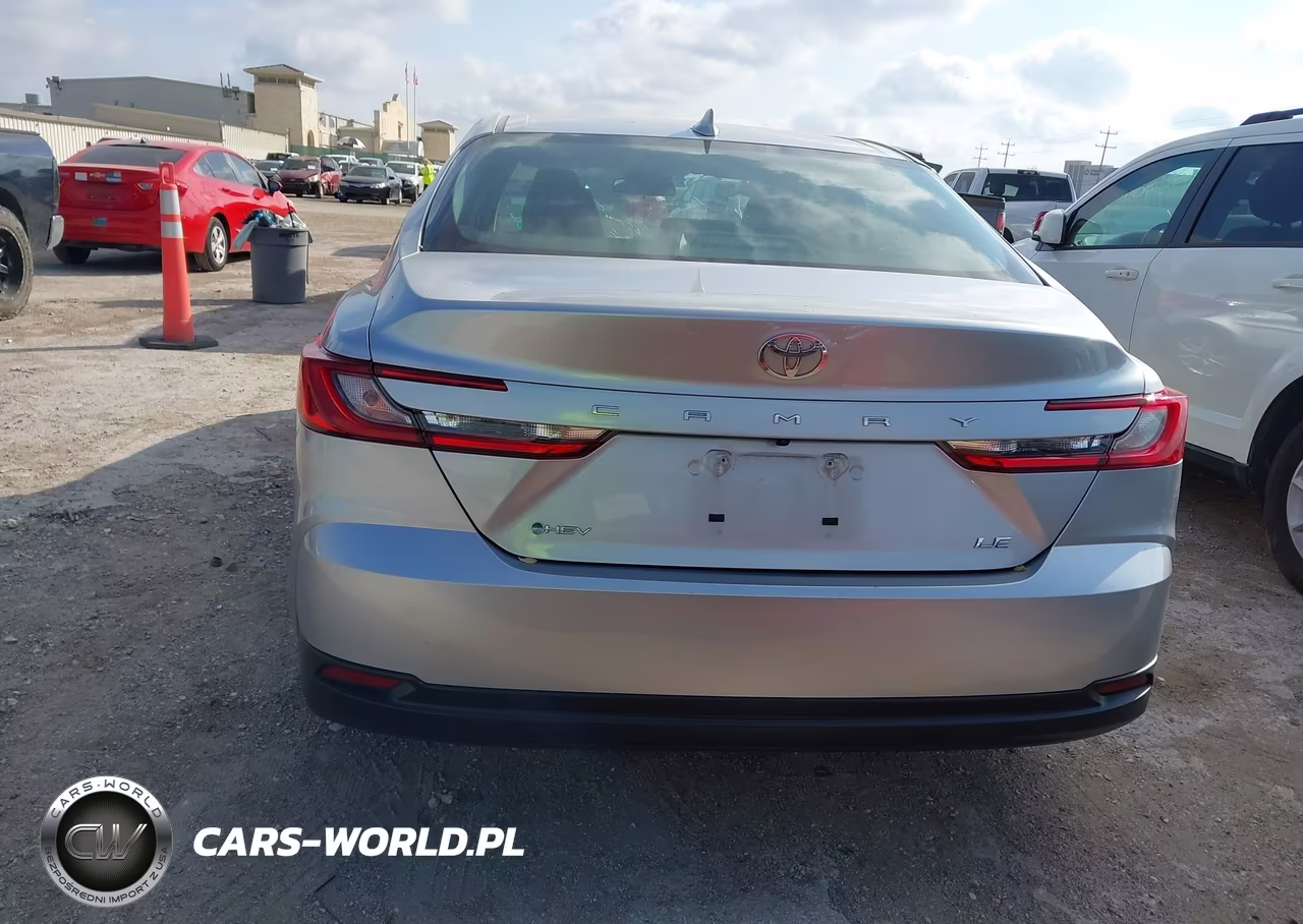 2025 Toyota Camry Le VIN:4T1DAACK6SU606346 - 16