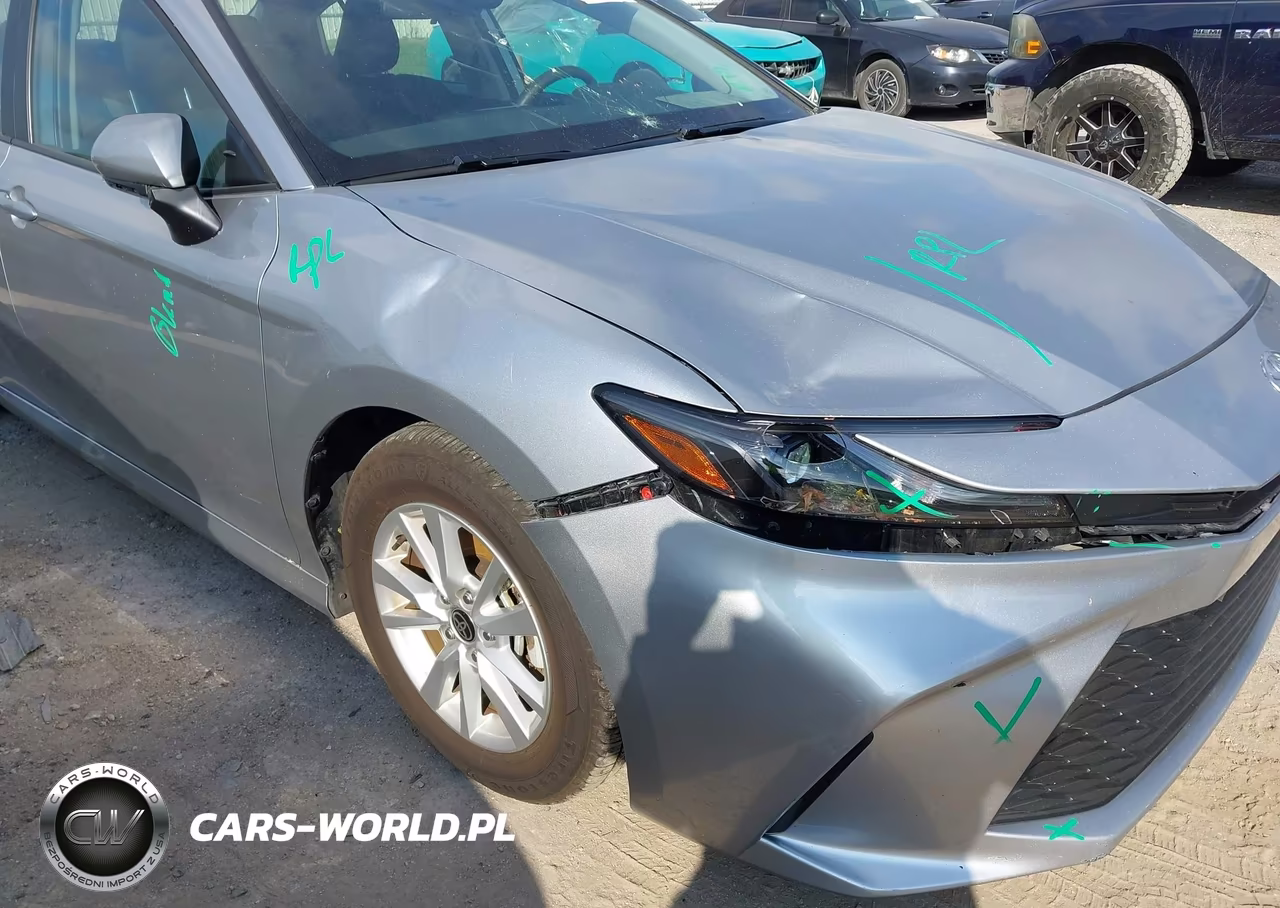 2025 Toyota Camry Le VIN:4T1DAACK6SU606346 - 6