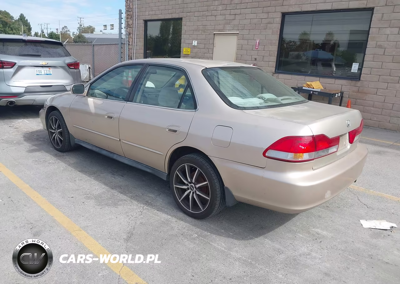 2002 Honda Accord 2.3 Lx VIN:3HGCG66572G704534 - 3