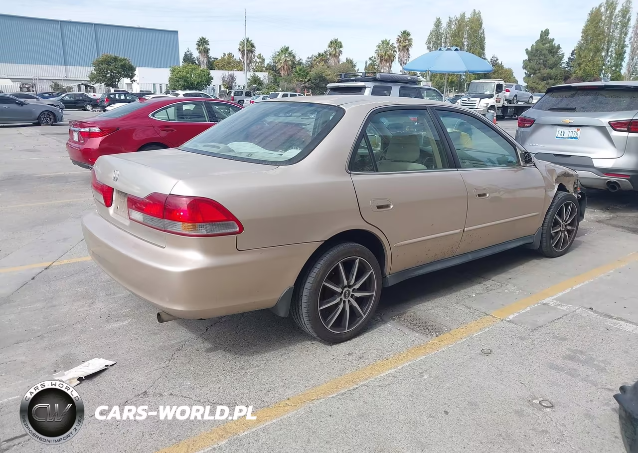 2002 Honda Accord 2.3 Lx VIN:3HGCG66572G704534 - 4