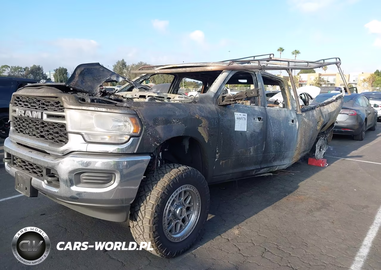 2024 Ram 2500 Tradesman 4X4 8' Box VIN:3C6UR5HL2RG390182 - 6