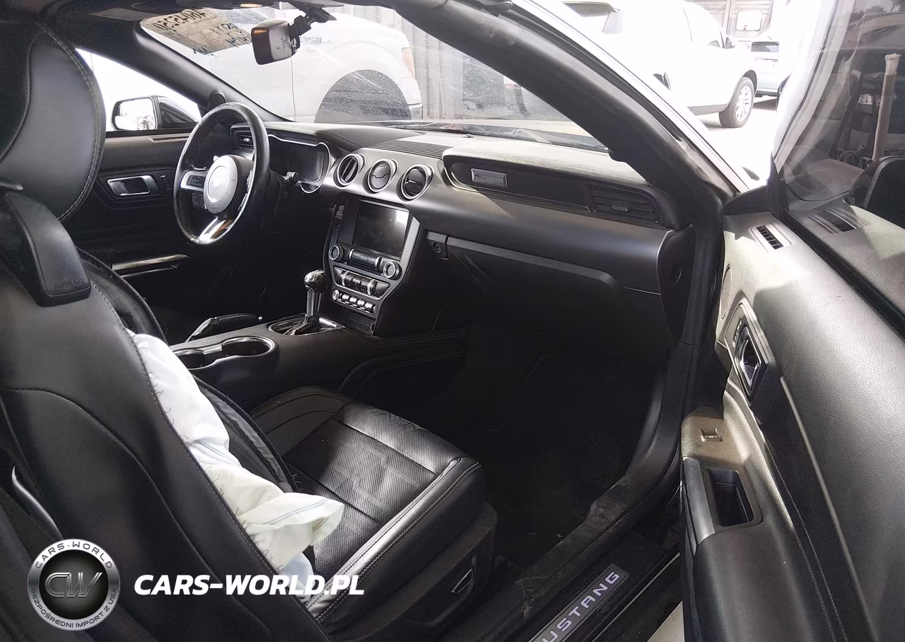 2018 Ford Mustang Ecoboost Premium VIN:1FATP8UH7J5124672 - 5