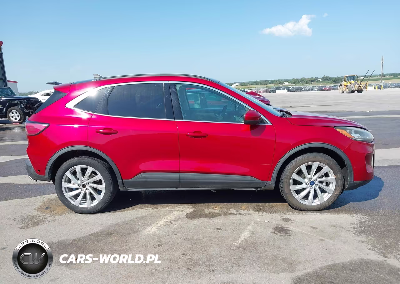 2021 Ford Escape Titanium VIN:1FMCU9J99MUA62204 - 13