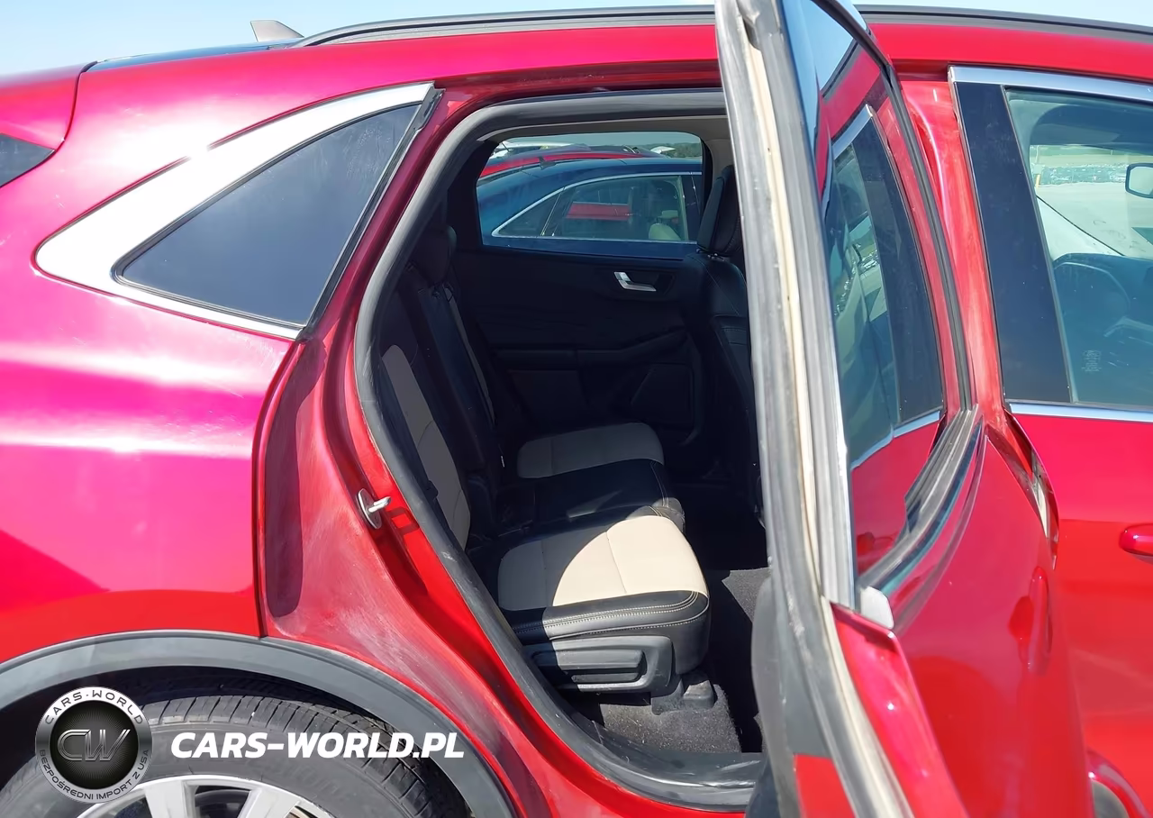 2021 Ford Escape Titanium VIN:1FMCU9J99MUA62204 - 8