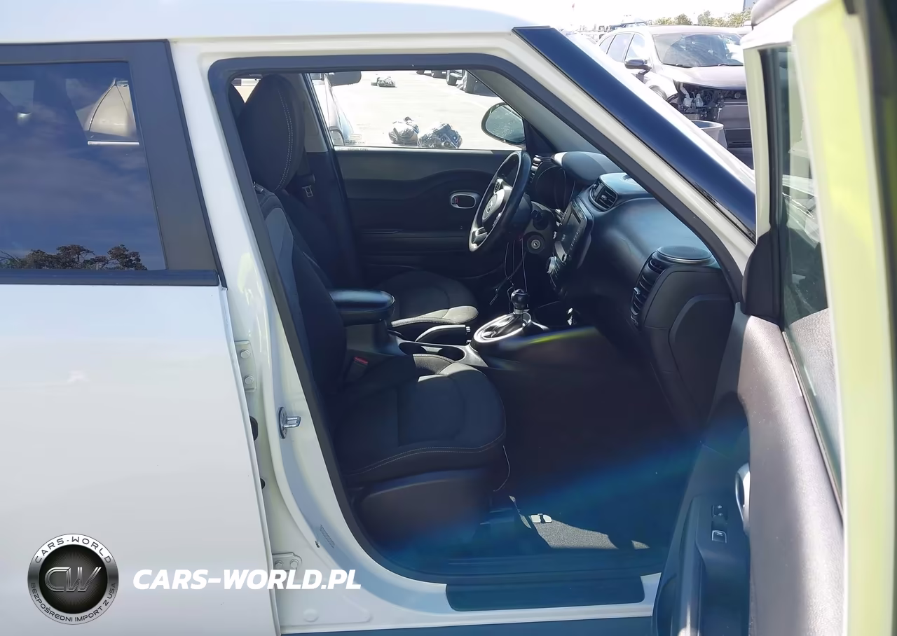 2019 Kia Soul + VIN:KNDJP3A5XK7629402 - 5