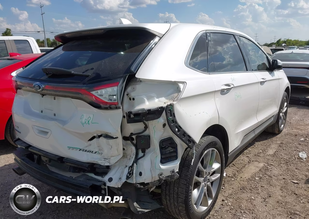 2018 Ford Edge Titanium VIN:2FMPK3K84JBC00467 - 4