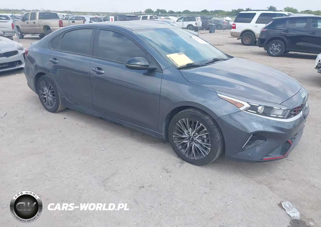 2022 Kia Forte Gt-Line