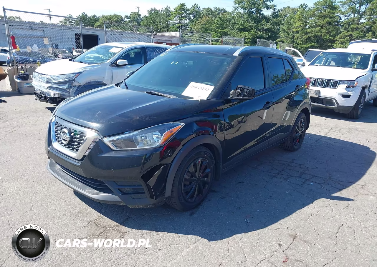 2018 Nissan Kicks S VIN:3N1CP5CU7JL535614 - 2
