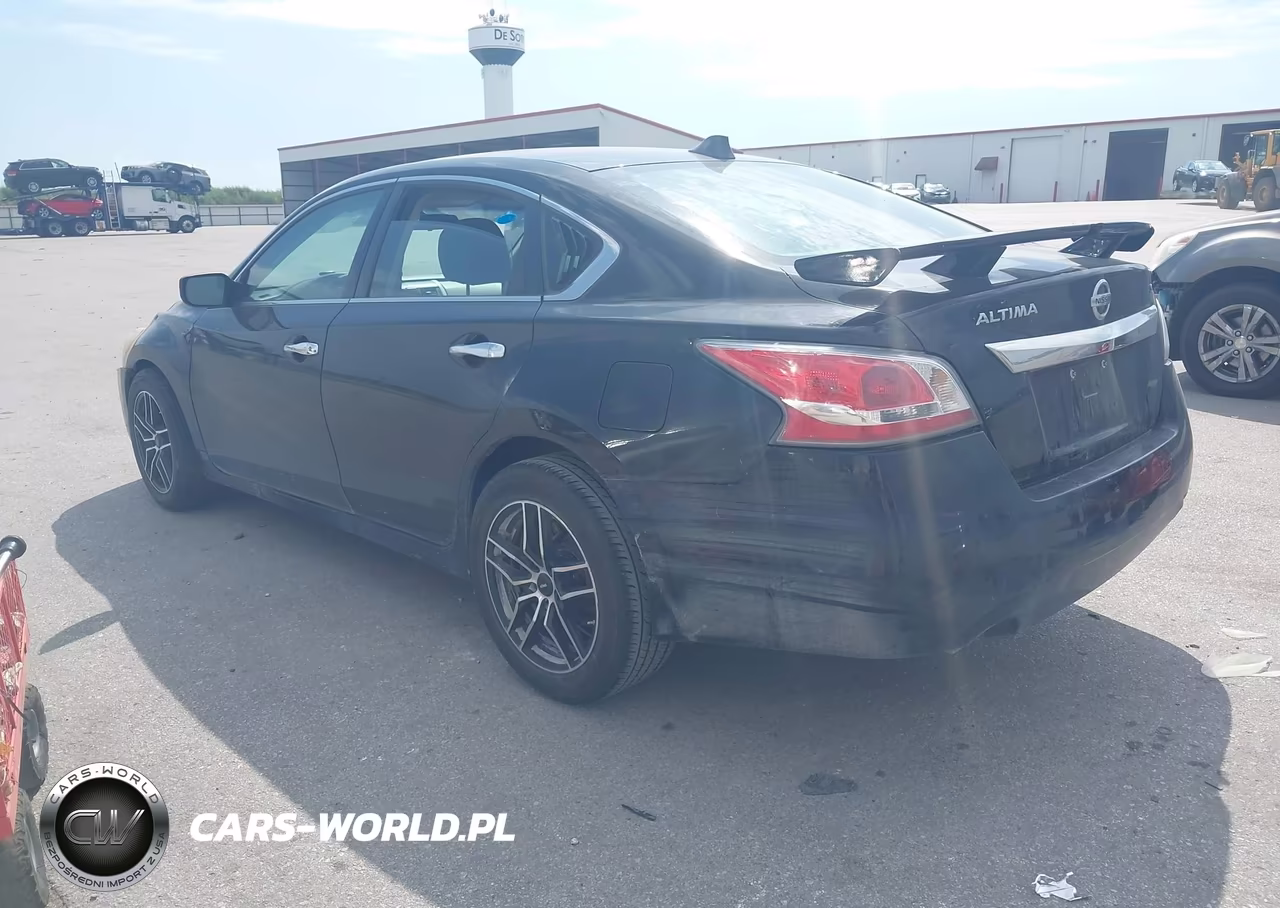 2015 Nissan Altima 2.5 S VIN:1N4AL3AP4FC194103 - 3