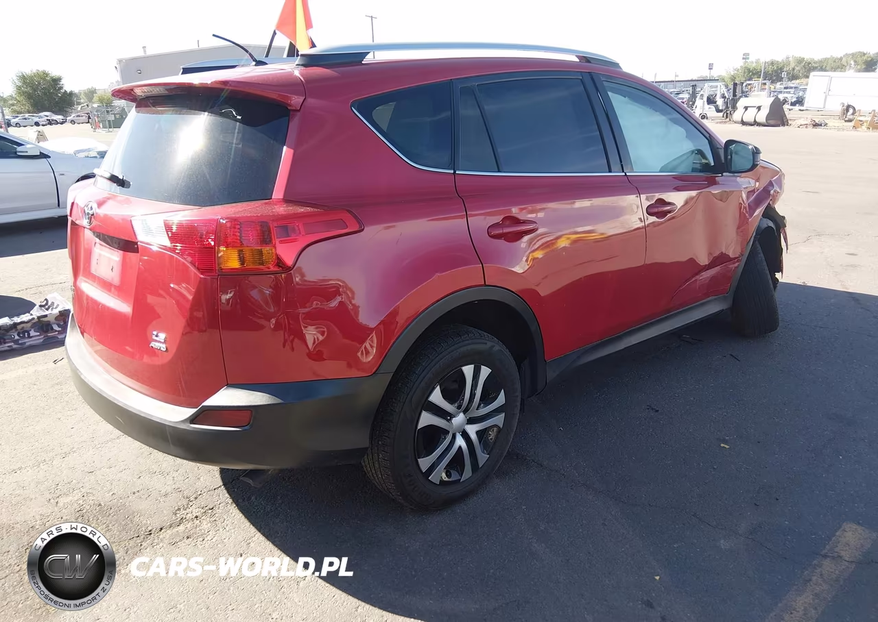 2015 Toyota Rav4 Le VIN:2T3BFREV2FW291573 - 4