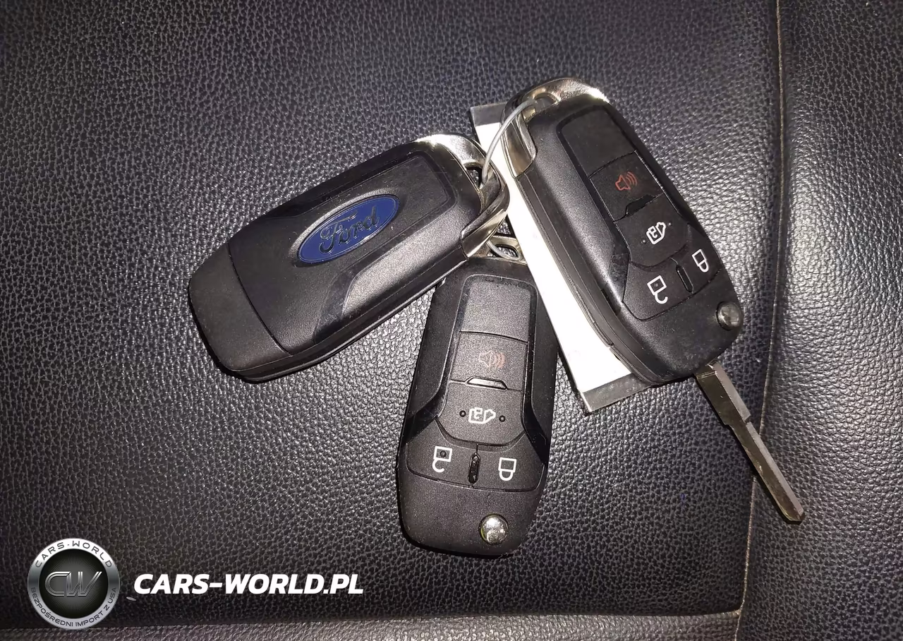 2020 Ford Transit-250 VIN:1FTBR1Y80LKA29988 - 11
