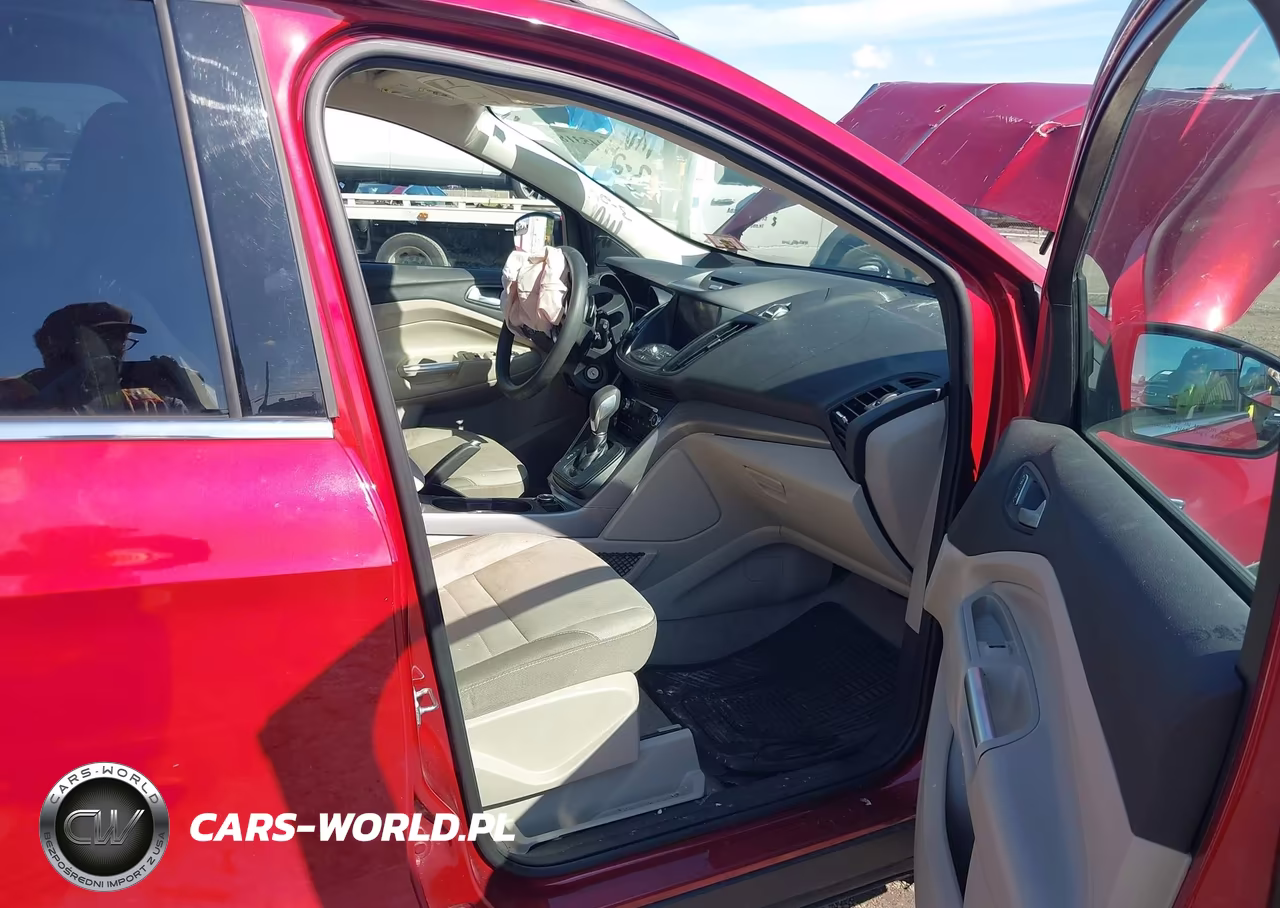 2016 Ford Escape Se VIN:1FMCU9GX0GUA48704 - 5