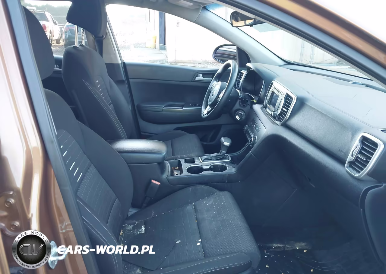 2018 Kia Sportage Lx VIN:KNDPM3AC4J7307449 - 5