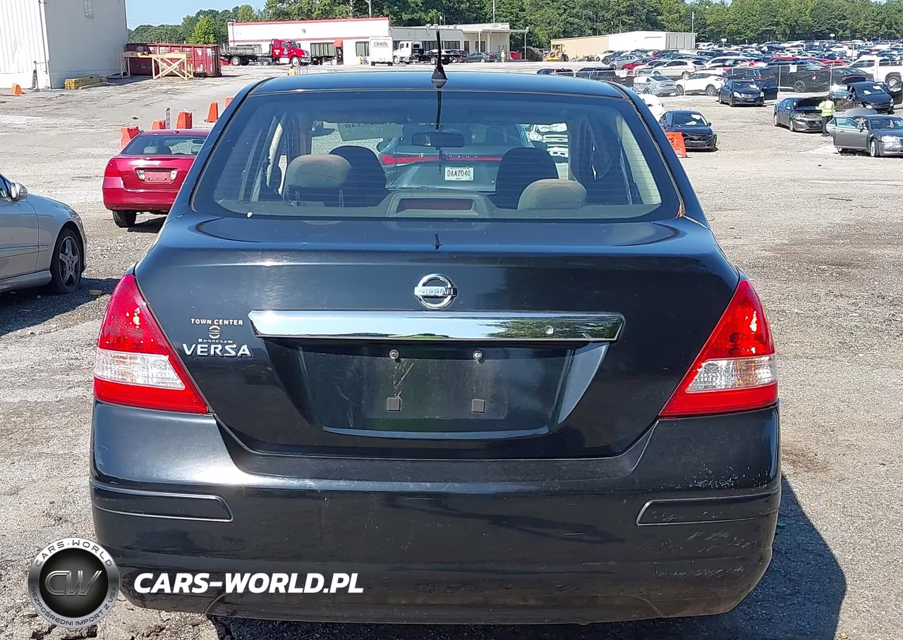 2011 Nissan Versa 1.8S VIN:3N1BC1AP1BL365149 - 16