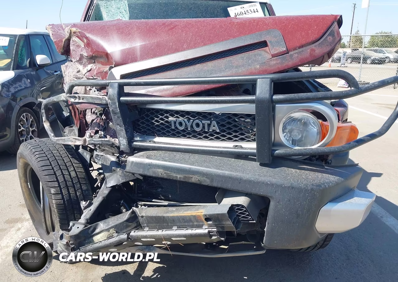 2008 Toyota Fj Cruiser VIN:JTEZU11F98K004211 - 13