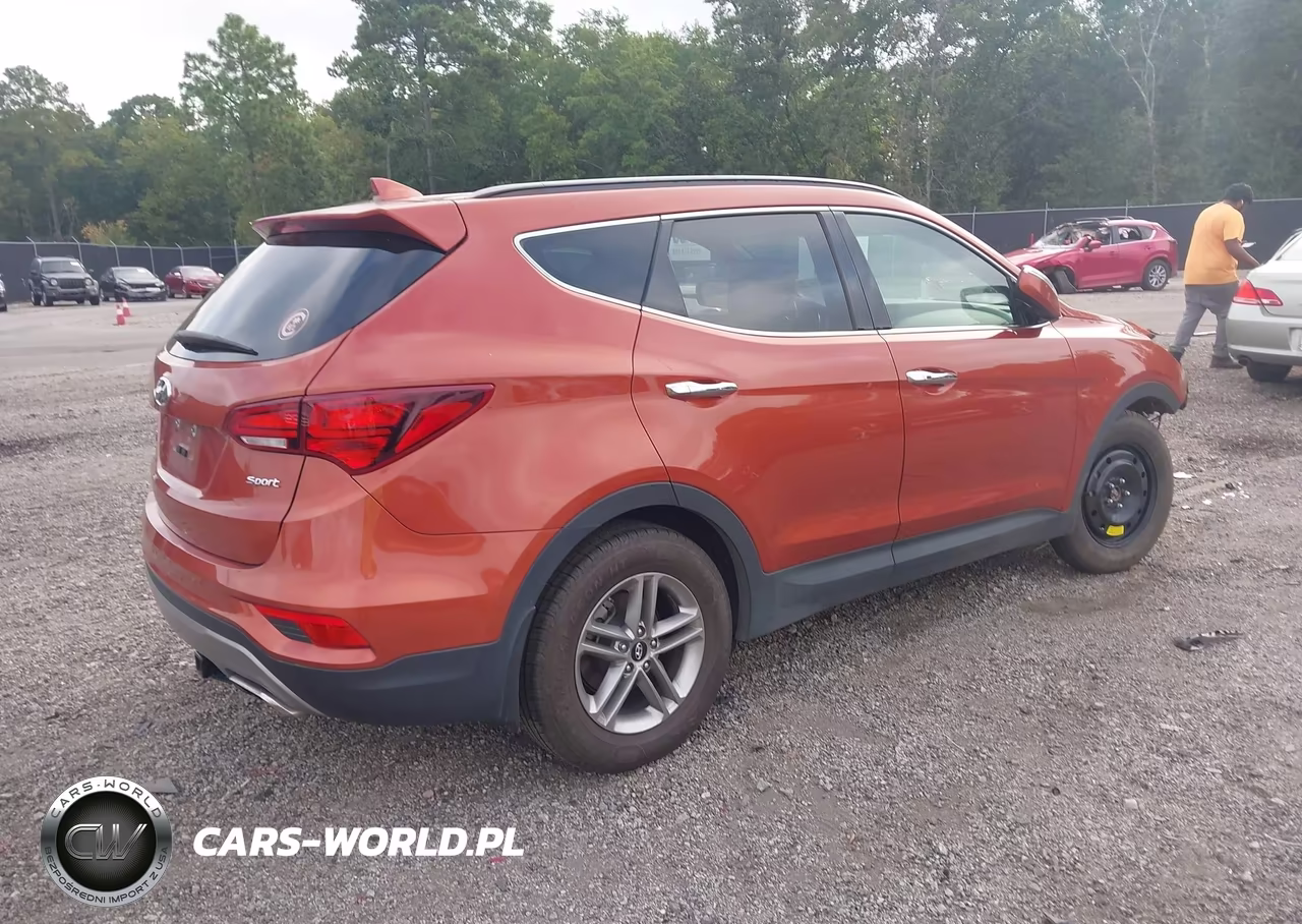 2018 Hyundai Santa Fe Sport 2.4L VIN:5XYZU3LB9JG520915 - 4