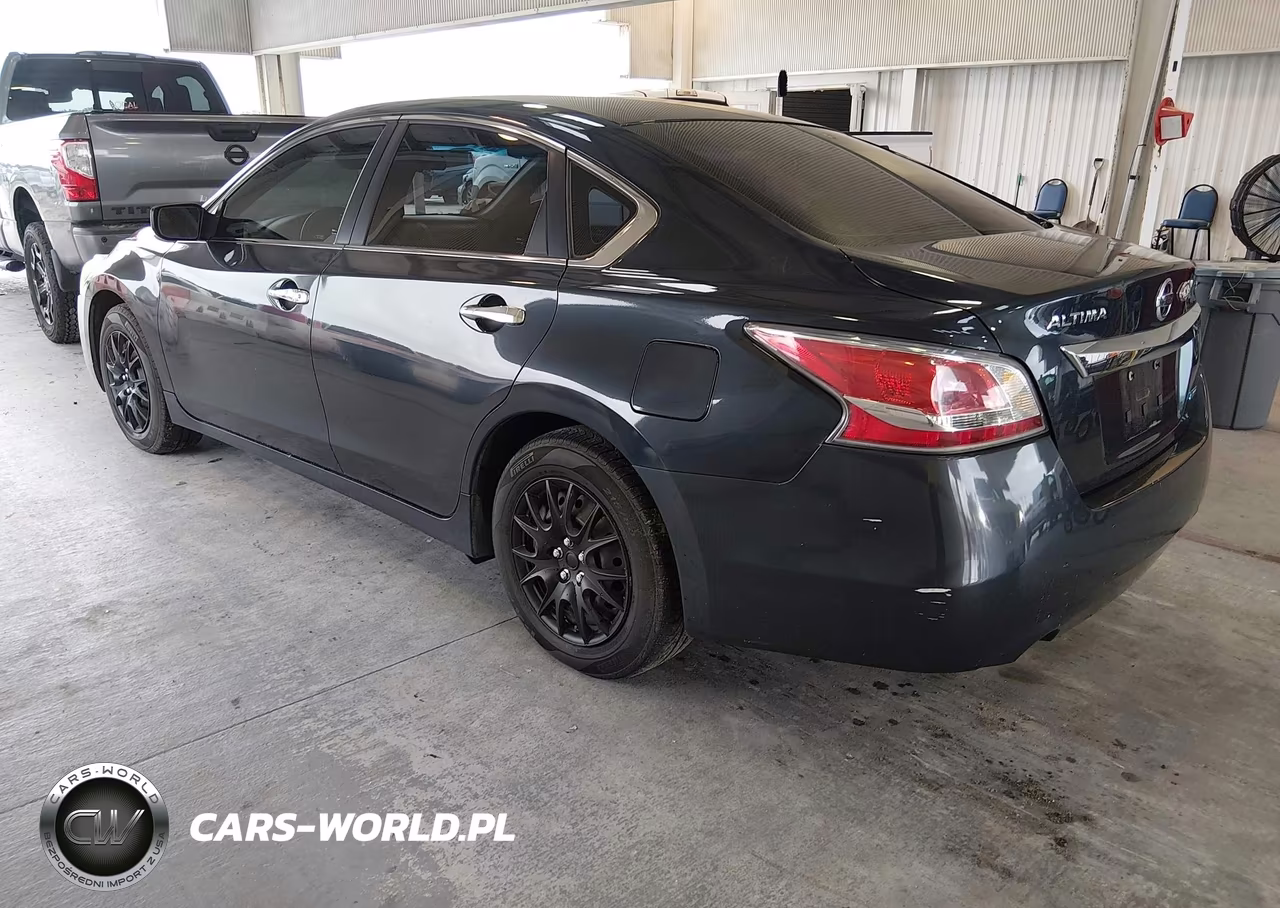 2014 Nissan Altima 2.5 S VIN:1N4AL3APXEN385253 - 3