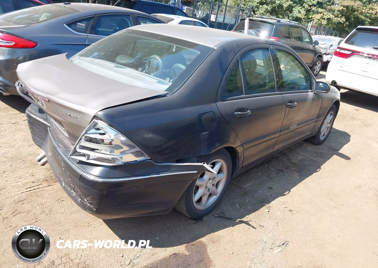 2004 Mercedes-Benz C 320 4Matic VIN:WDBRF84J94F515779 - 4