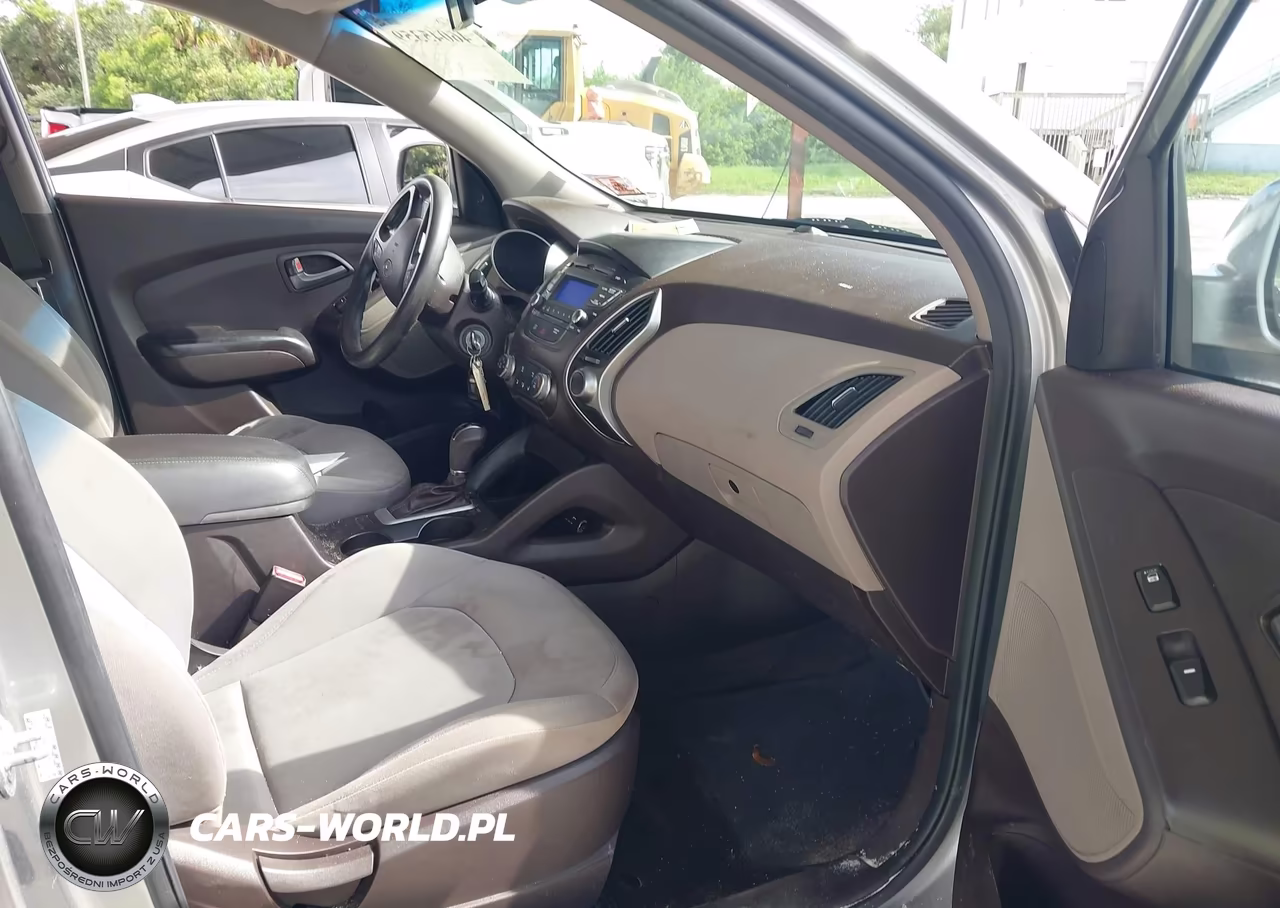 2015 Hyundai Tucson Gls VIN:KM8JTCAF7FU074772 - 5