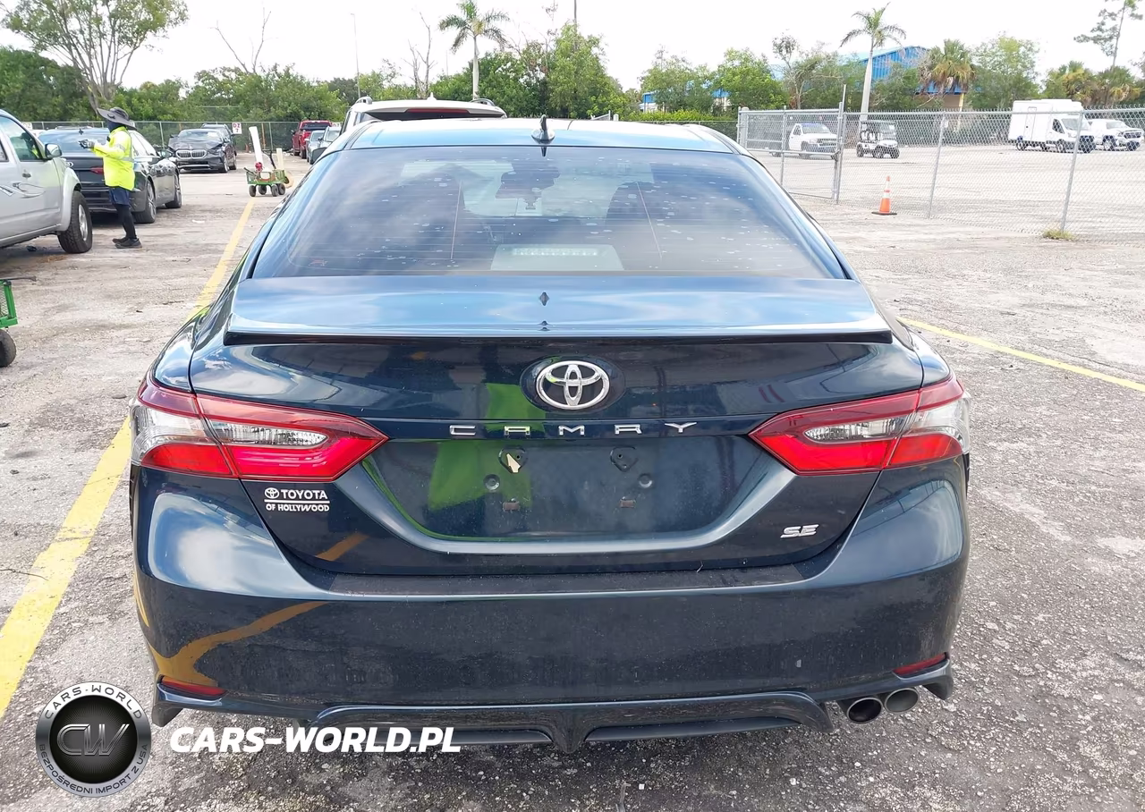 2021 Toyota Camry Se VIN:4T1G11AK4MU430545 - 17