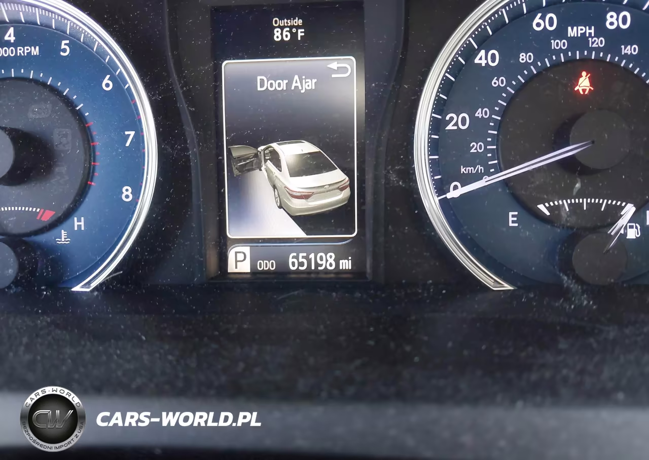2017 Toyota Camry Le VIN:4T1BF1FK1HU368354 - 15