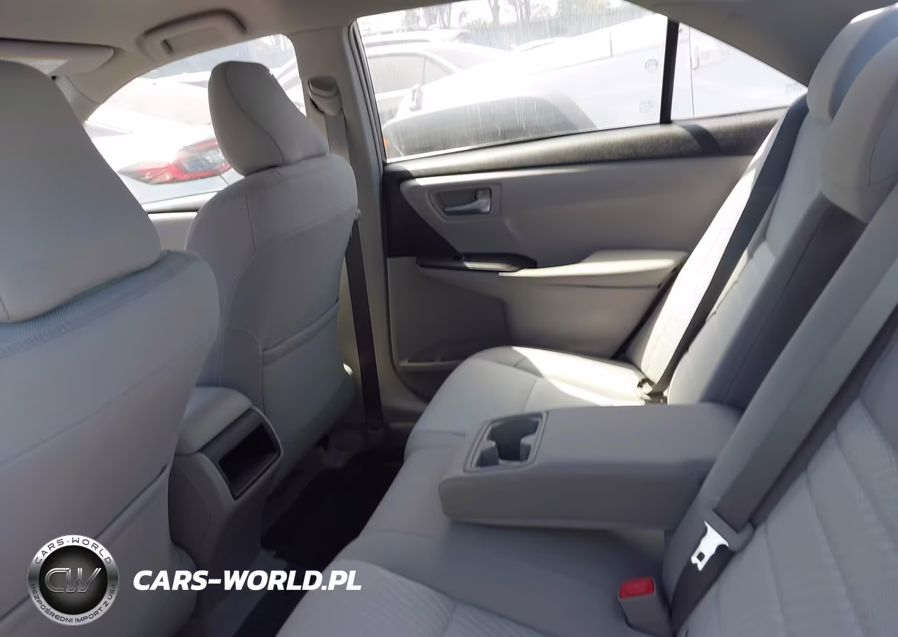 2017 Toyota Camry Le VIN:4T1BF1FK1HU368354 - 8