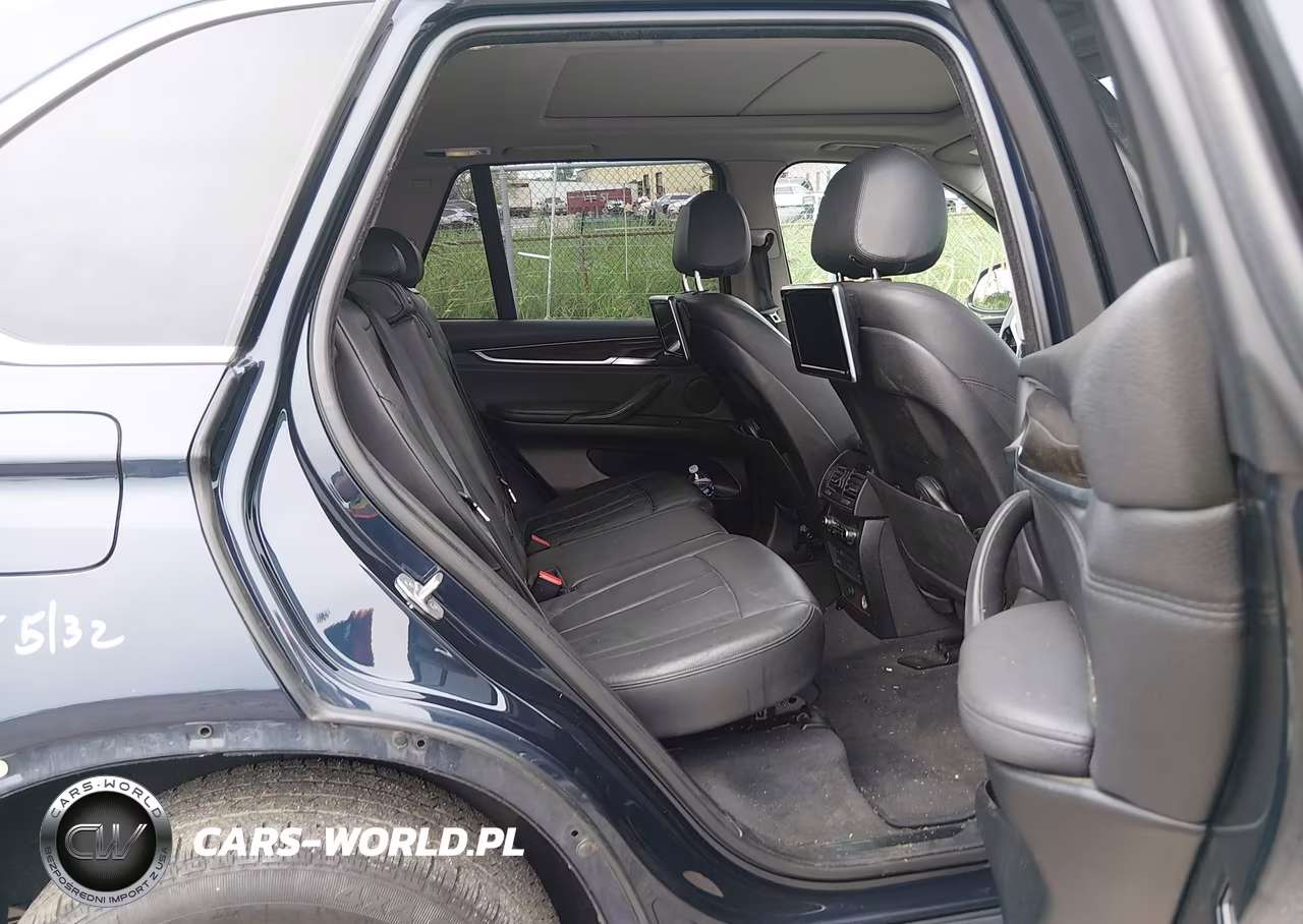 2016 BMW X5 xDrive35I VIN:5UXKR0C51G0S87153 - 8