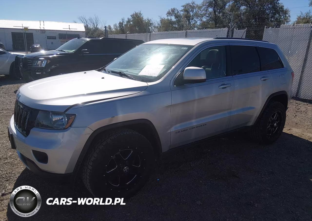 2013 Jeep Grand Cherokee Laredo Altitude VIN:1C4RJFAG1DC572802 - 2