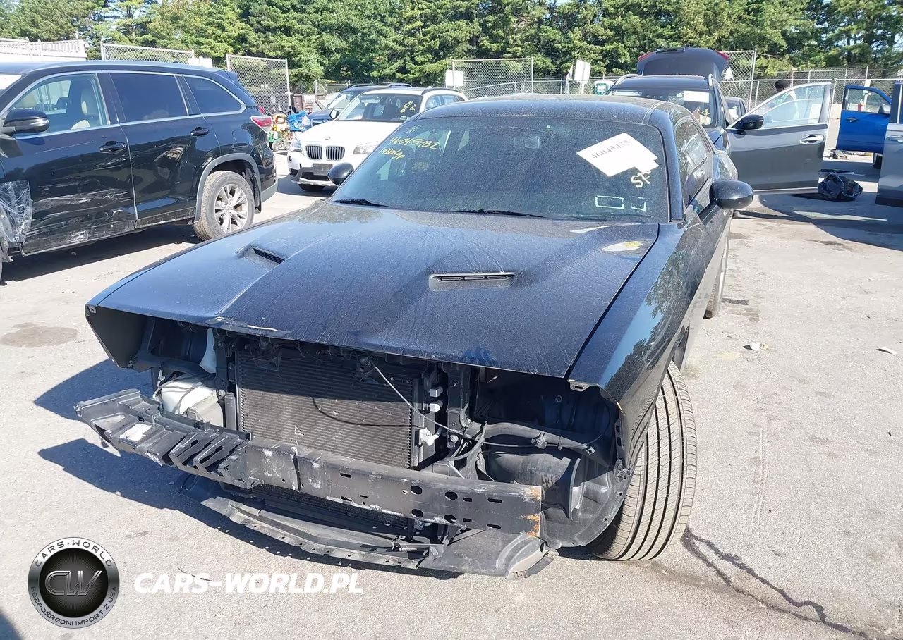 2019 Dodge Challenger Sxt VIN:2C3CDZAG8KH677625 - 6