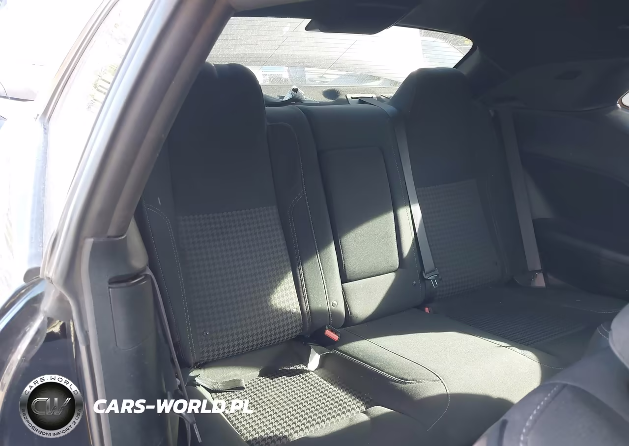 2019 Dodge Challenger Sxt VIN:2C3CDZAG8KH677625 - 8